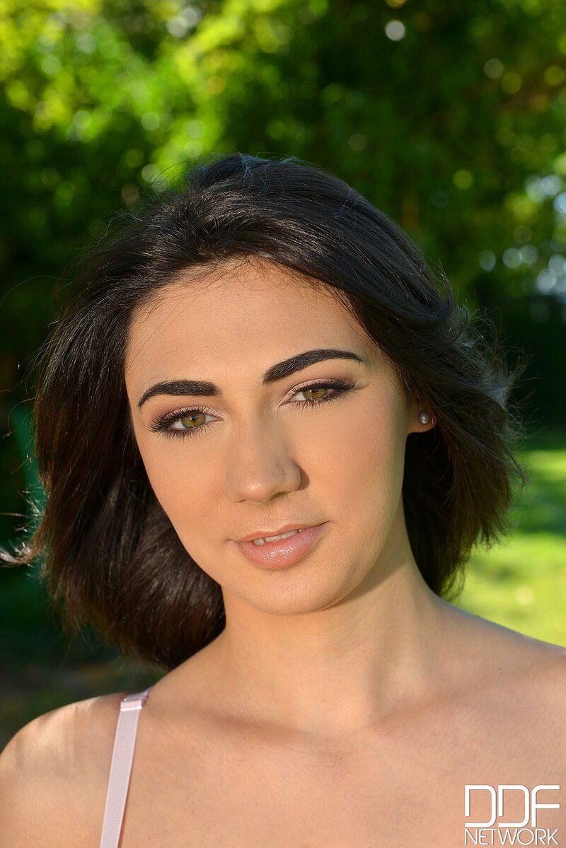 Оксана, 21
